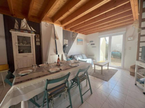 Maison de Charme à La Turballe: Proche Plage, Centre-Ville, 3 Chambres, Wifi, Jardin et Garage - FR-1-392-98